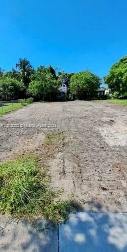 Property Photo:  1440 NW 55th Ter  FL 33142 