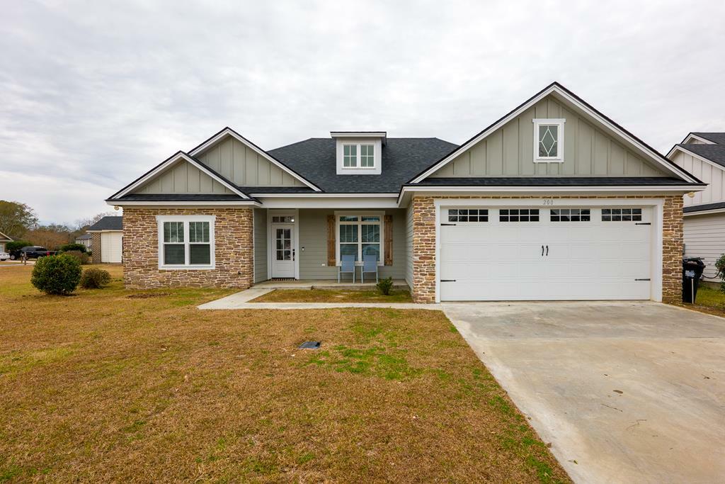 Property Photo:  200 Thrasher Way  GA 31632 