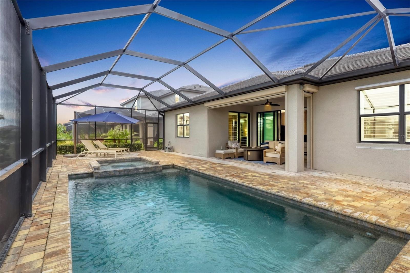 Property Photo: 15604 White Linen Drive FL 34211