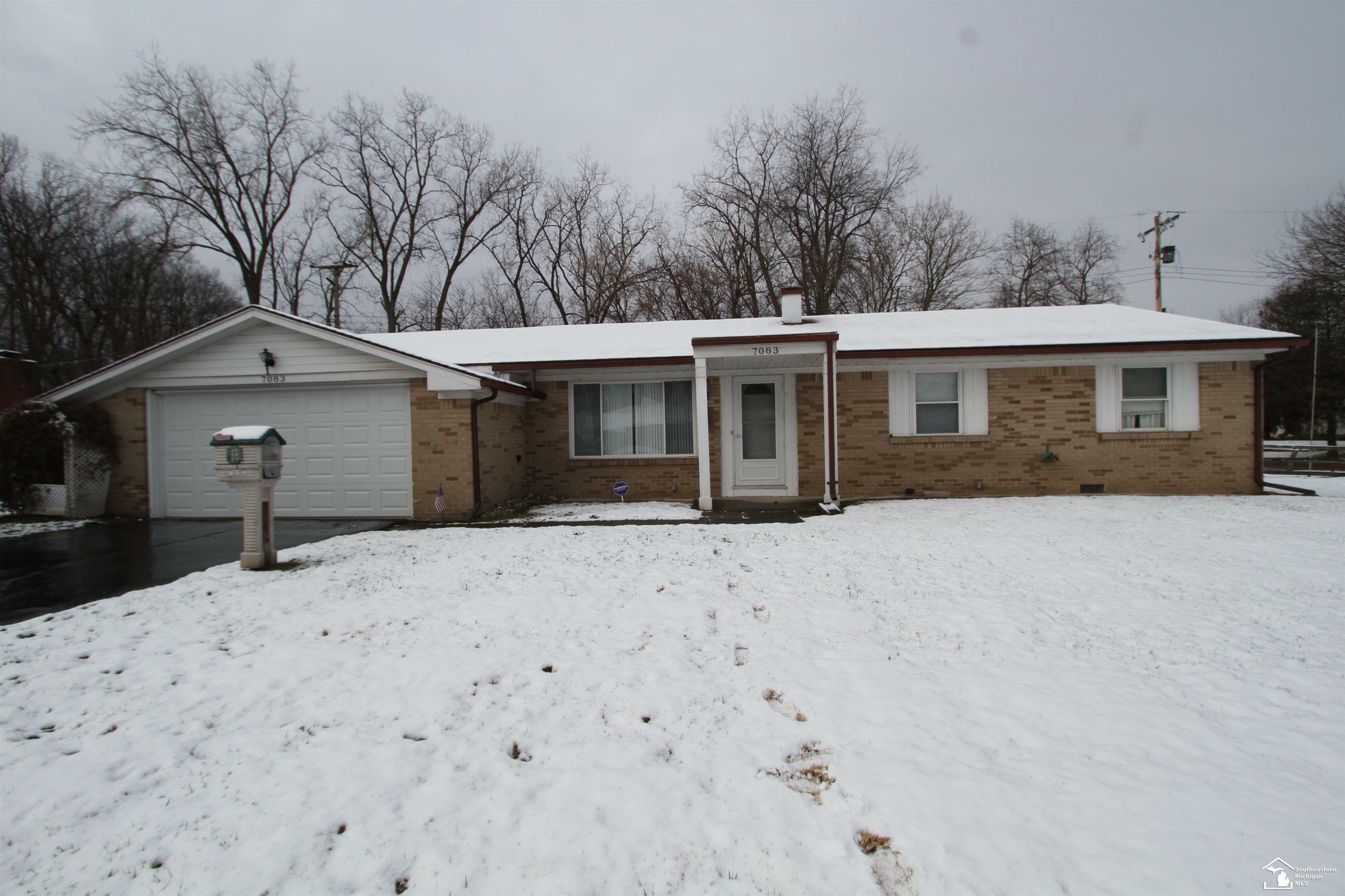 Property Photo:  7083 Edinburgh  MI 48144 