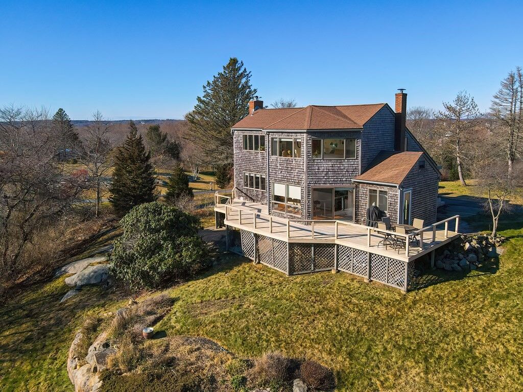 Property Photo: 1 Beacon Hill MA 01930