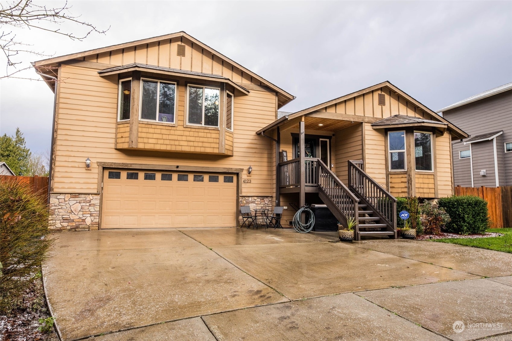 Property Photo: 4123 188th Court NE WA 98223