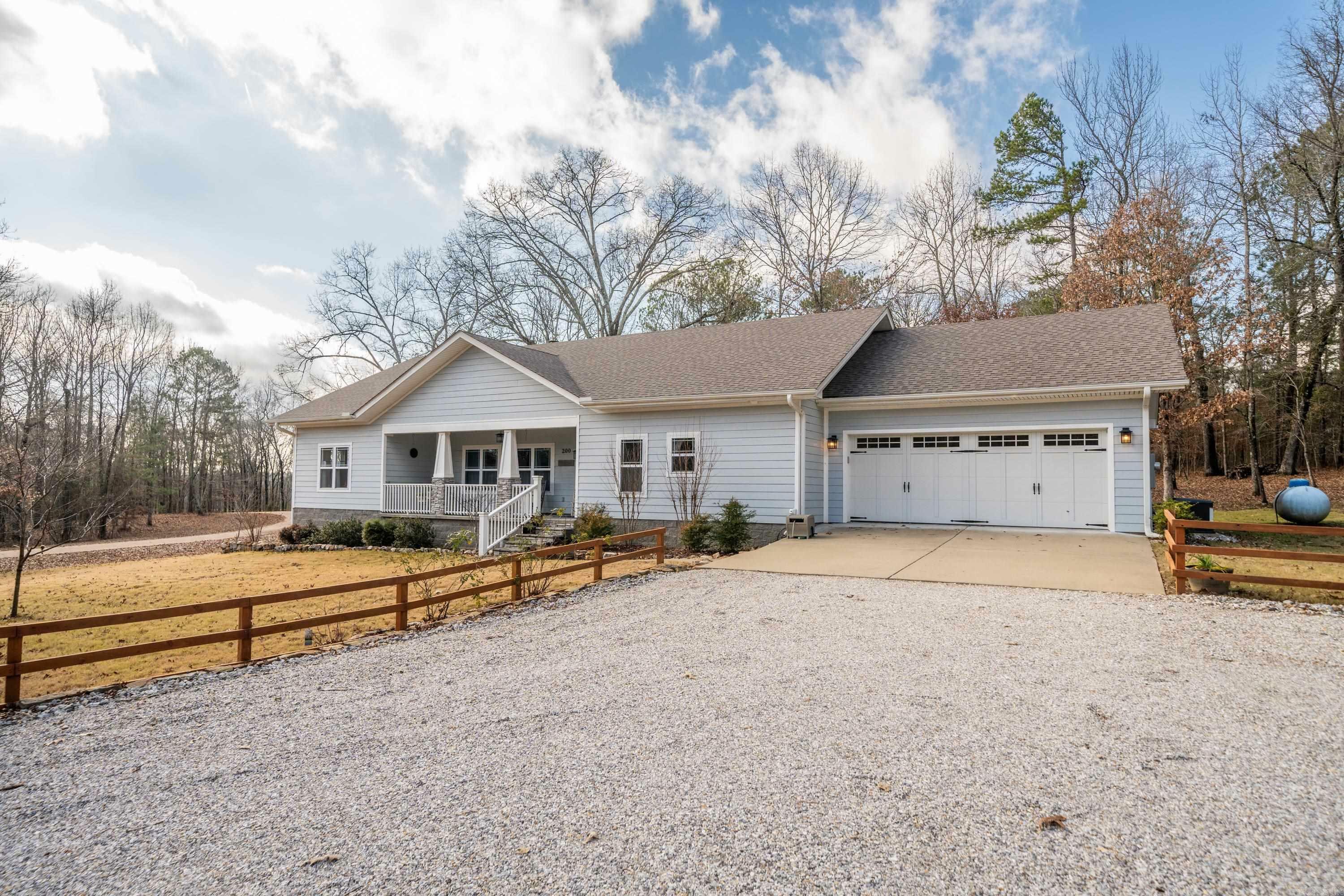 Property Photo:  200 Autumn Oaks Drive  AR 71929 