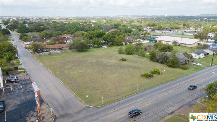 Property Photo: 1607 Trimmier Road TX 76541