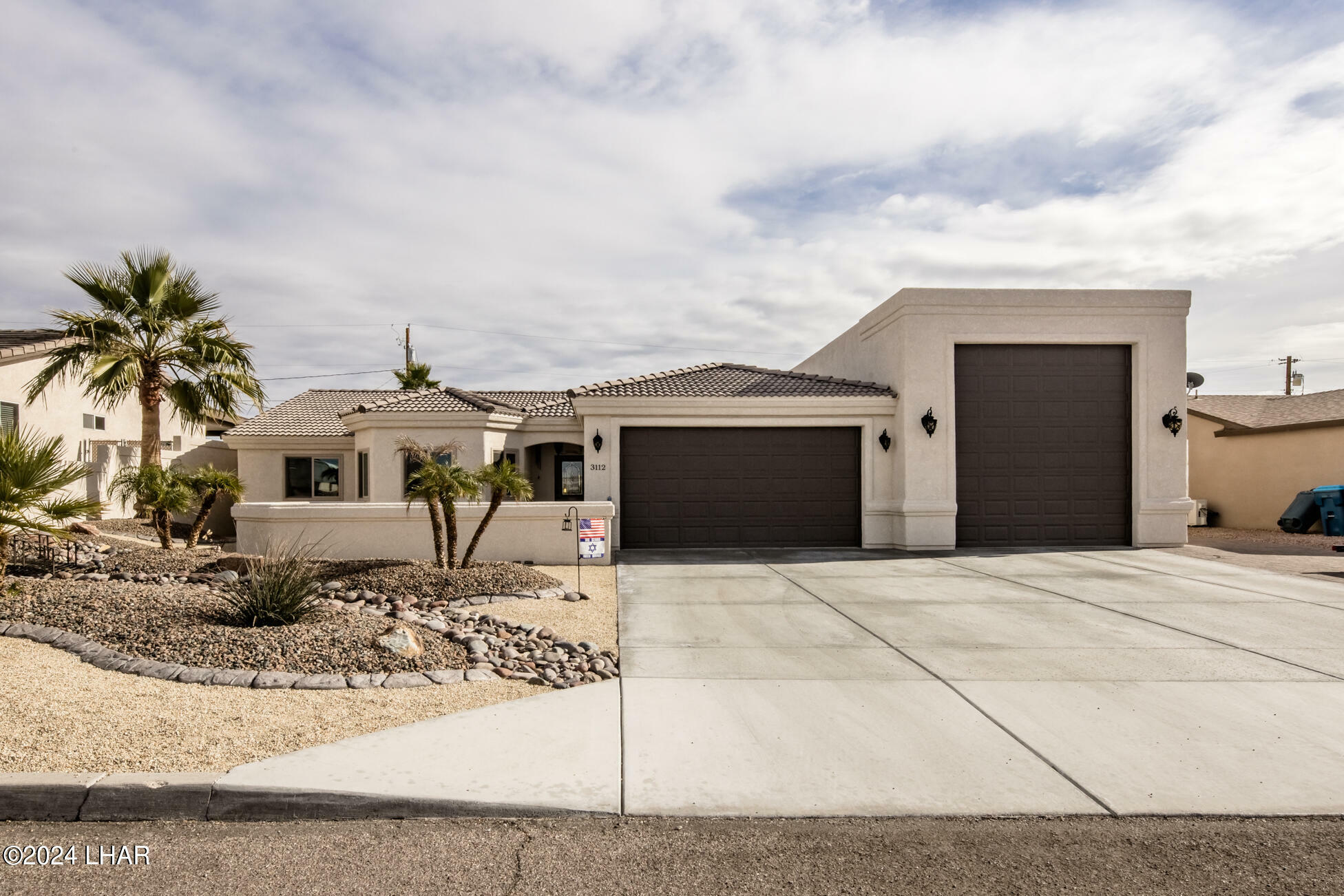 Property Photo:  3112 Shoshone Dr  AZ 86406 