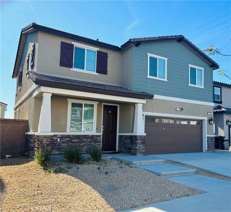 Property Photo:  16945 Servando Lane  CA 92336 