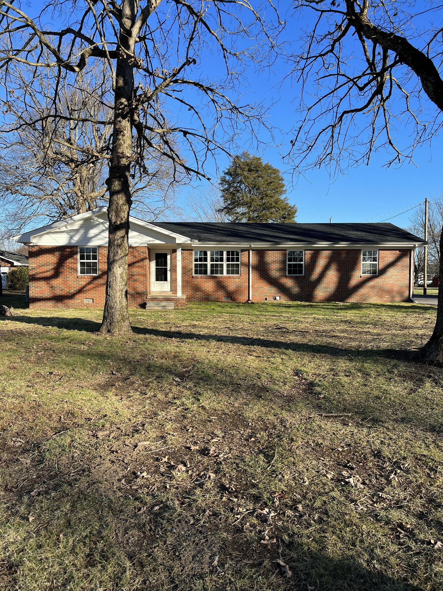 Property Photo:  506 Crestwood Dr  TN 37083 