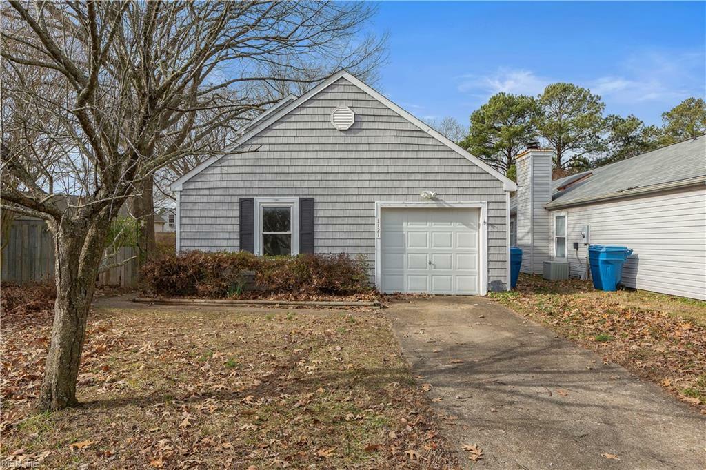 Property Photo:  1121 Lord Dunmore Drive  VA 23464 