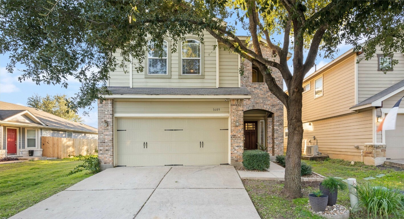 Property Photo:  1605 Sugarberry Lane 8  TX 78748 