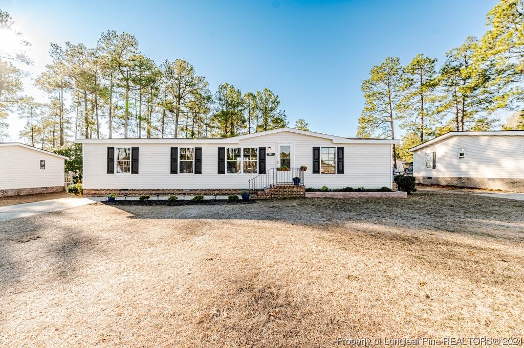 Property Photo: 85 Old English Lane NC 28390
