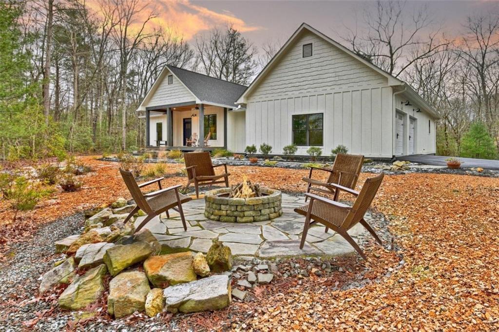 Property Photo:  29 Robert Drive  GA 30536 