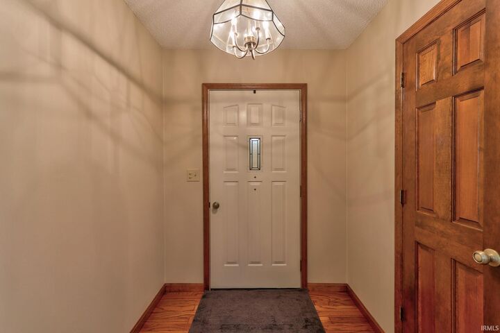 Home for sale in Evansville 414 Brookview Drive, Evansville, IN 477116910