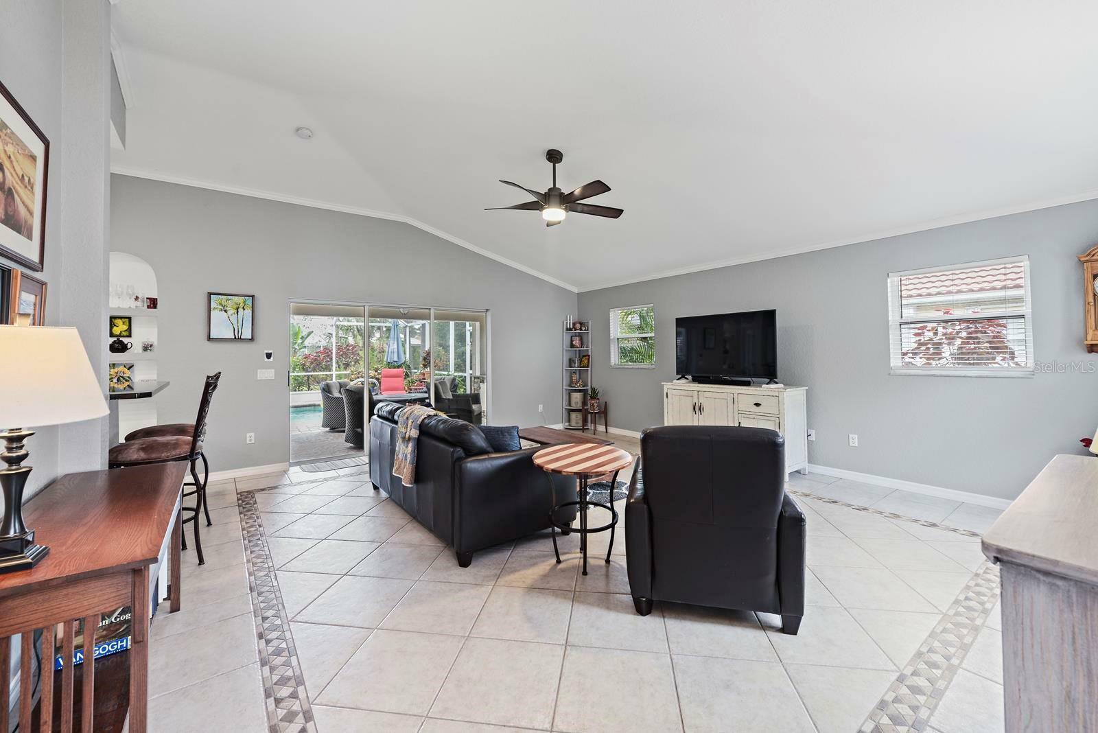 Property Photo:  4079 Cape Cole Boulevard  FL 33955 