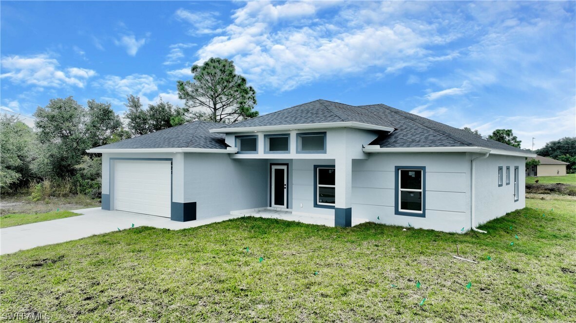 Property Photo:  621 Tomasello Drive  FL 33974 