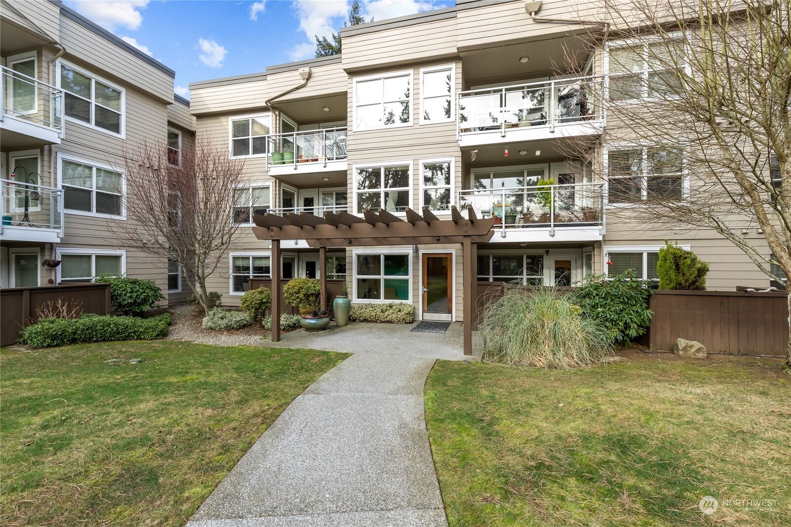 Property Photo: 23015 Edmonds Way A313 WA 98020