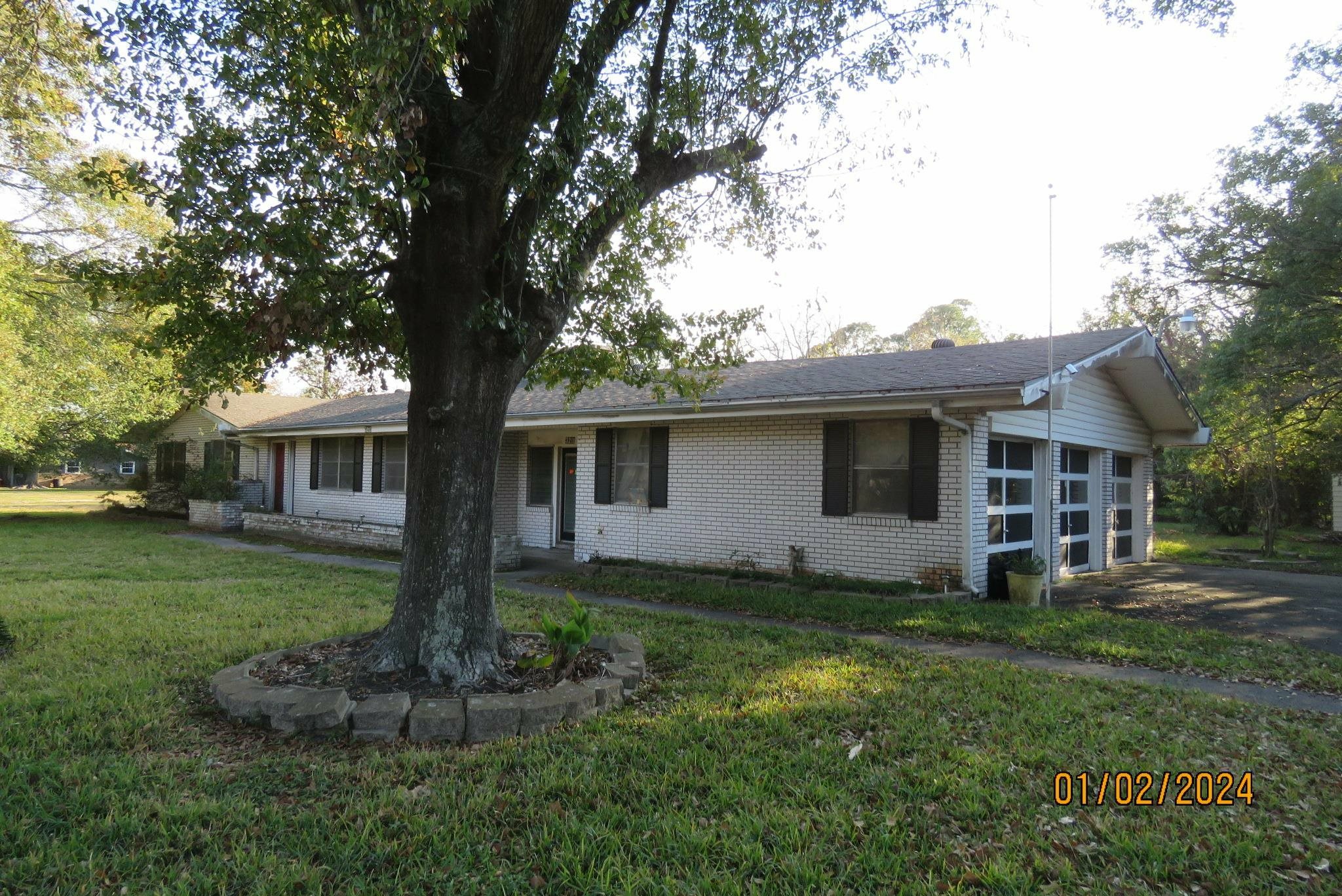 Property Photo:  3211 Canal Ave  TX 77619 