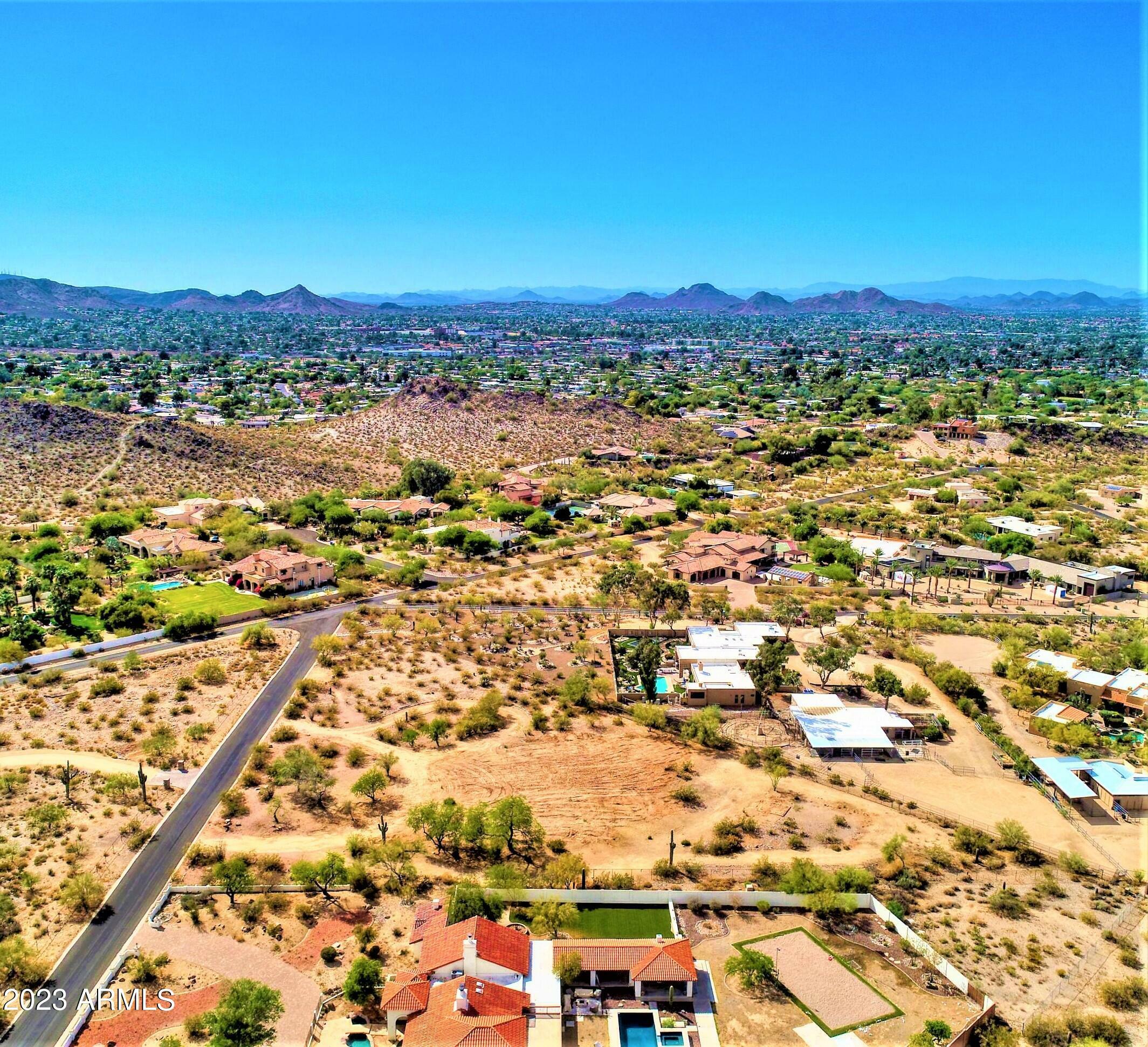 Property Photo:  3848 E Cholla Lane 11  AZ 85028 