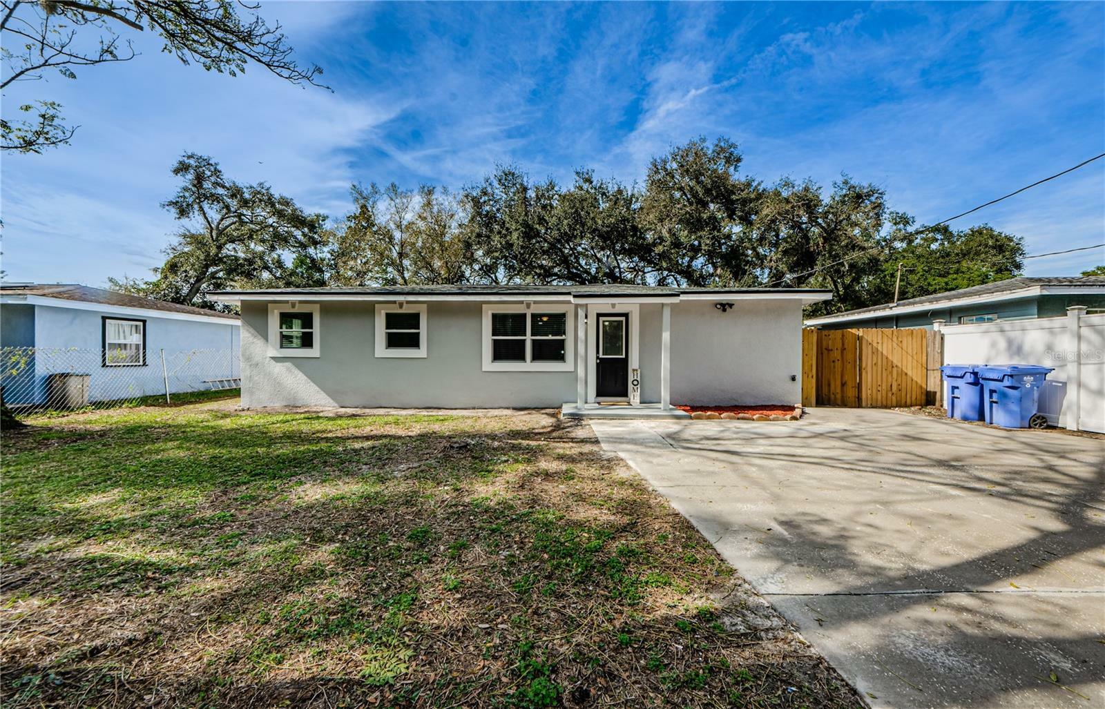 Property Photo:  14920 Laurie Lane  FL 33613 