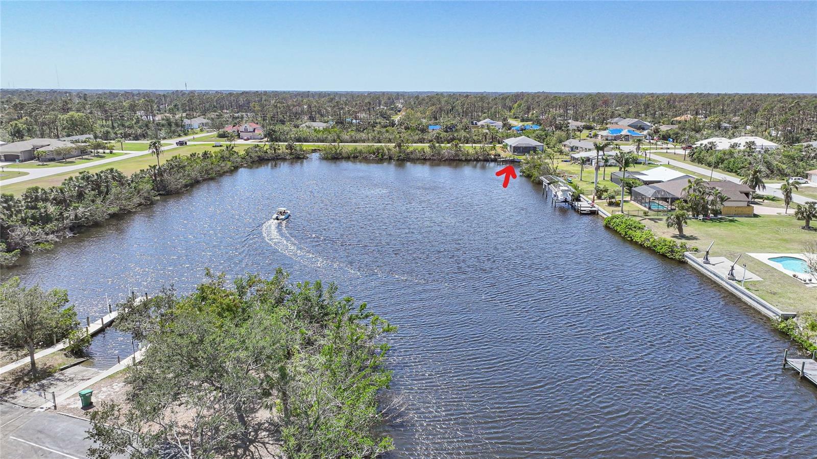 Property Photo:  5723 David Boulevard  FL 33981 