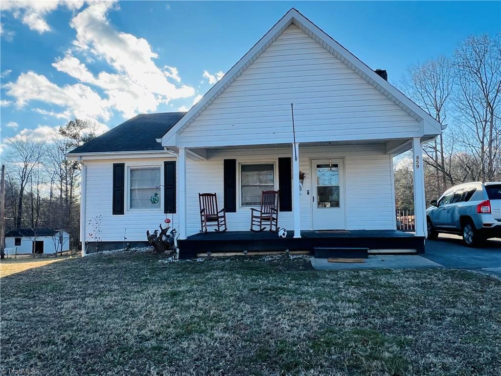 Property Photo:  859 N Franklin Road  NC 27030 