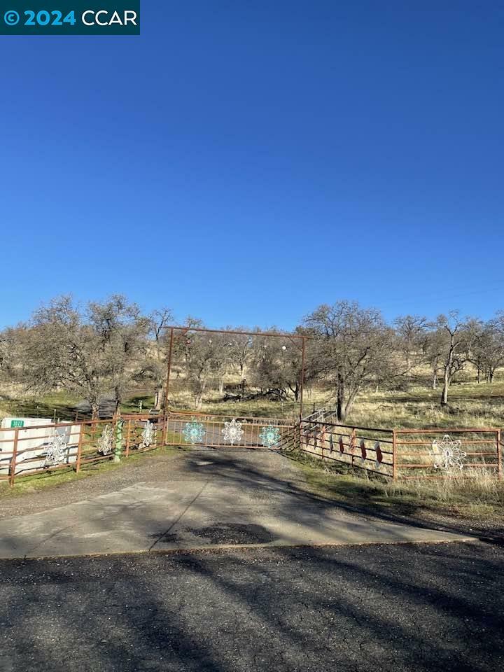 Property Photo:  3025 Old Highway  CA 95306 