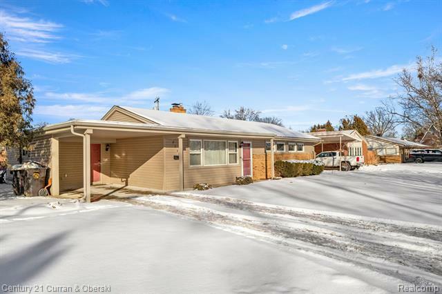 Property Photo:  2546 Andover Street  MI 48183 