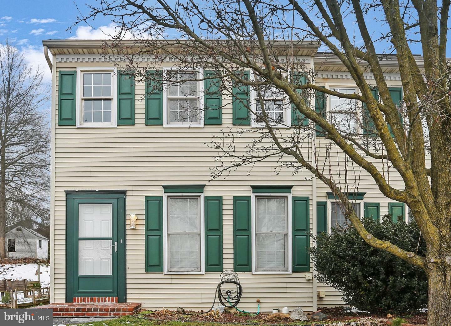 31 Kenbridge Lane  Elizabethtown PA 17022 photo