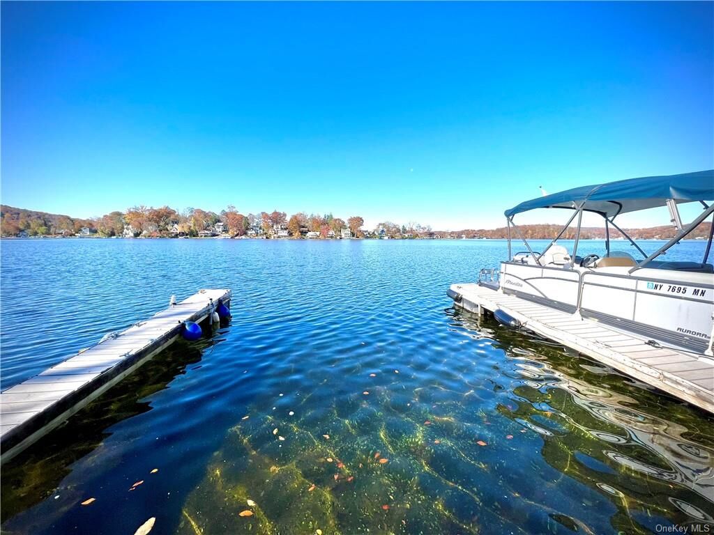 Property Photo:  174 East Lake Boulevard R2  NY 10541 