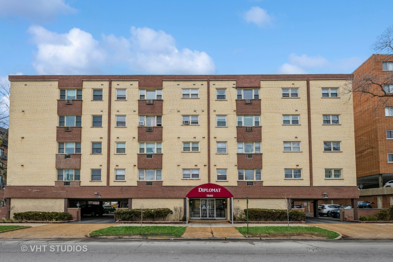 Property Photo: 7840 W North Avenue 3L IL 60707