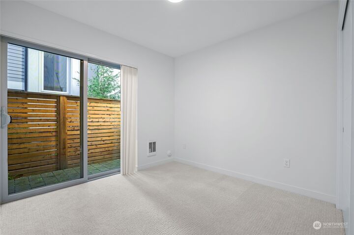 Property Photo: 1119 14th Avenue D WA 98122