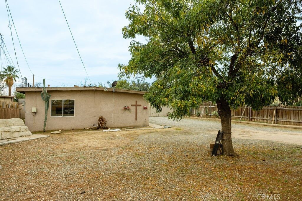 Property Photo:  2066 Nolan Street  CA 92407 