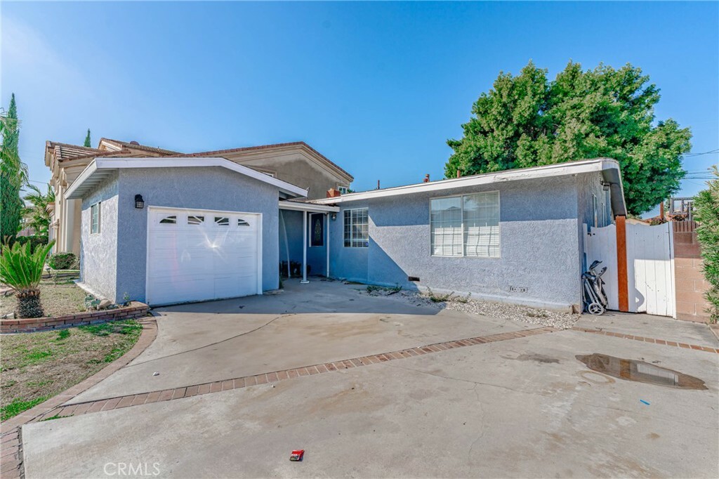 Property Photo:  10609 Newville Avenue  CA 90241 