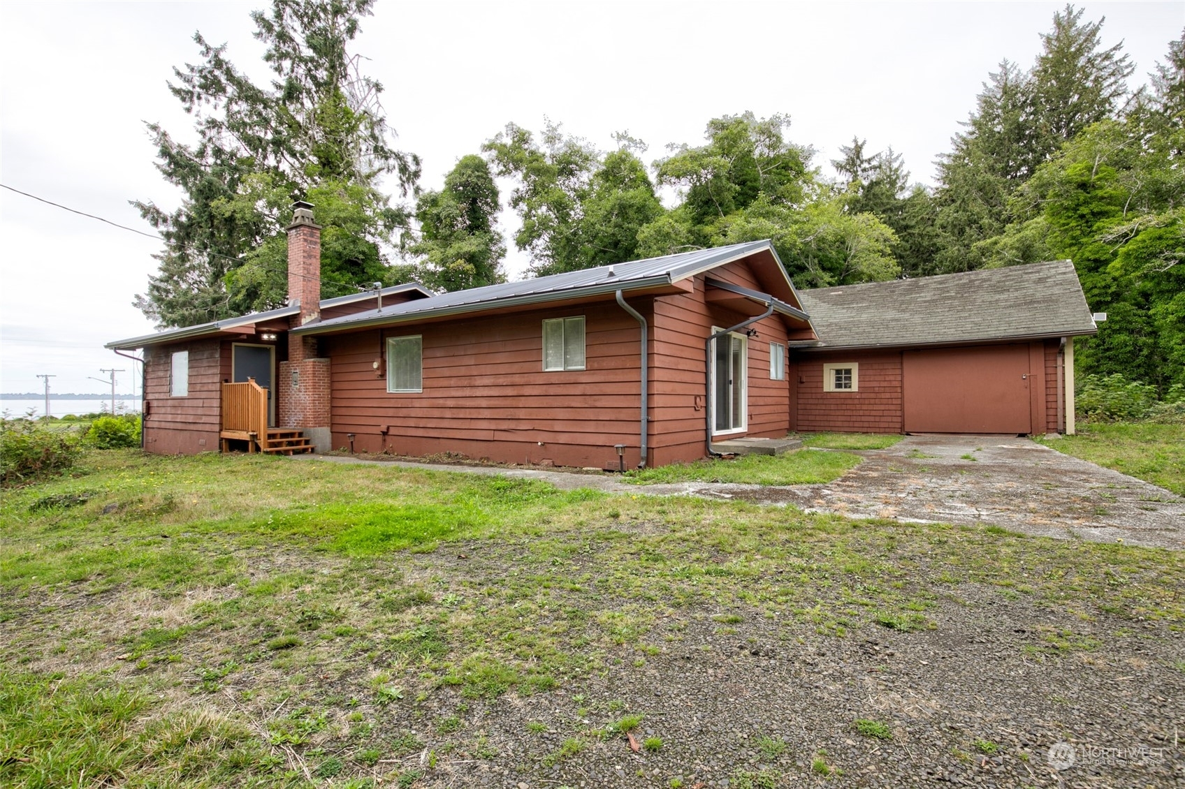 Property Photo:  2070 State Route 105  WA 98520 