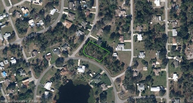 Property Photo: 1736 Circle Drive FL 33852