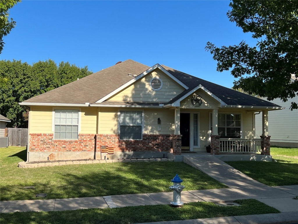 Property Photo: 161 Village Commons Boulevard TX 78633