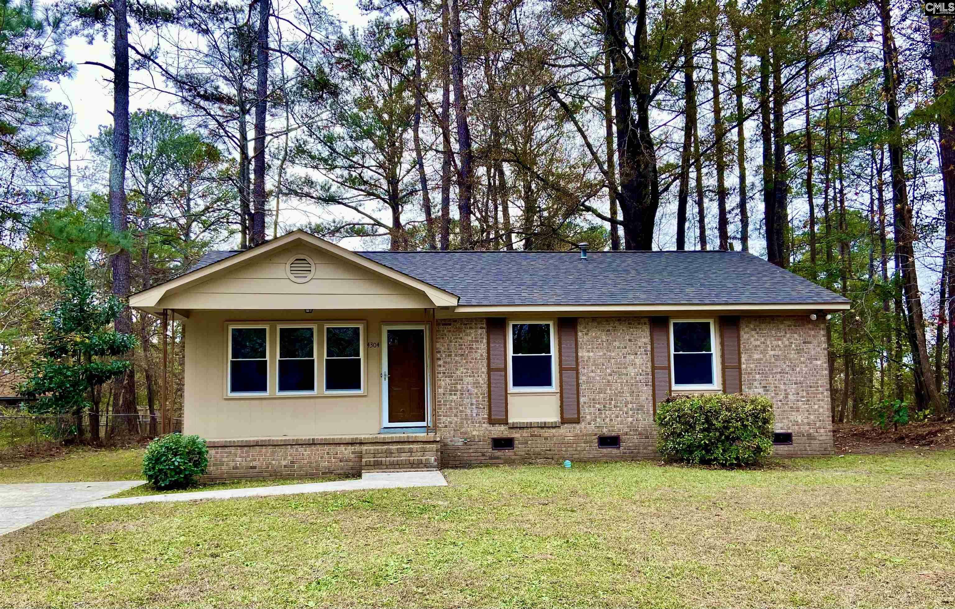 Property Photo:  4304 Crestlite Drive  SC 29209-5032 