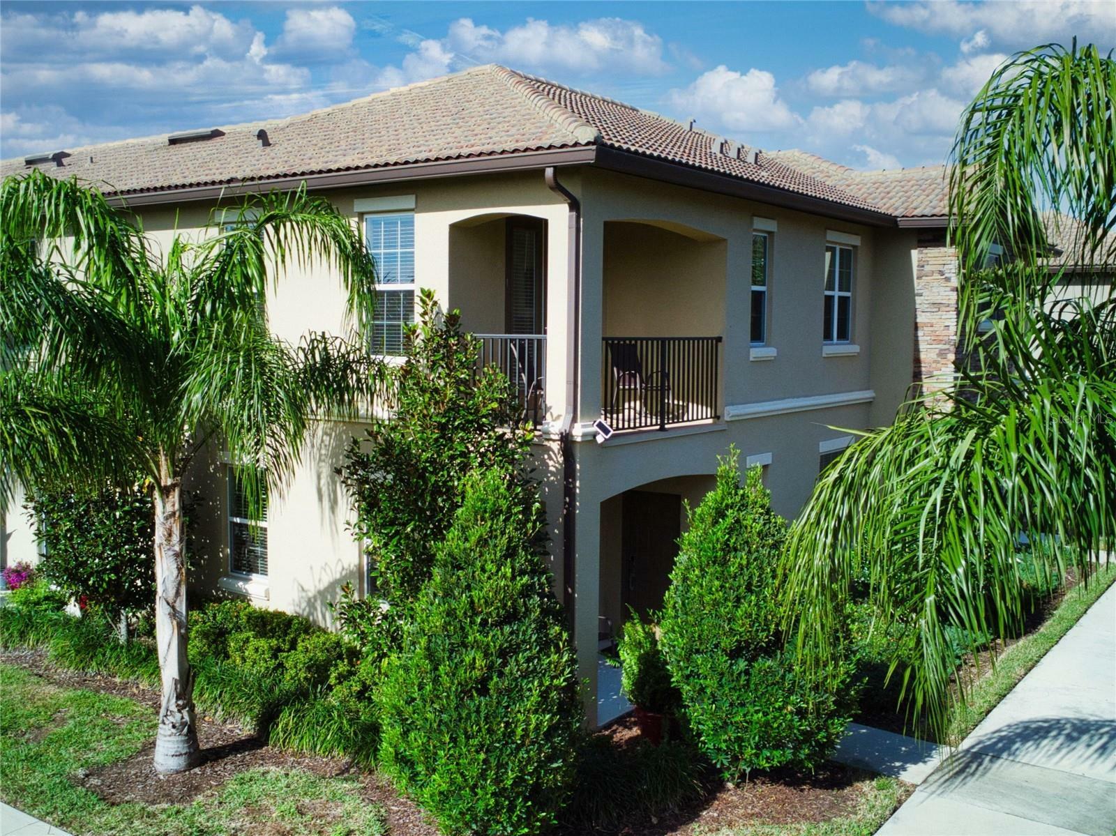 Property Photo:  1391 Shinnecock Hills Drive  FL 33896 