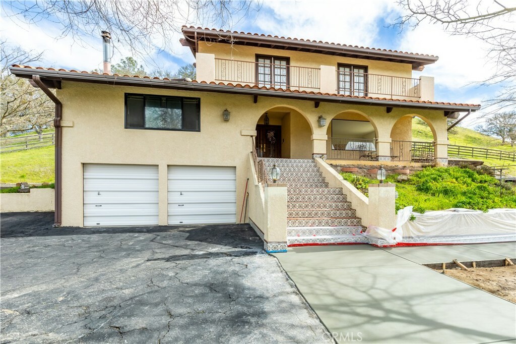 Property Photo:  9440 Santa Clara Road  CA 93422 
