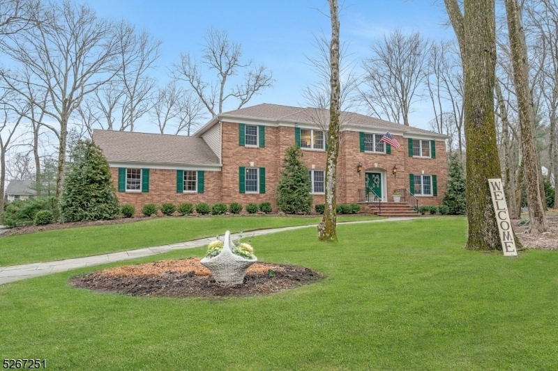 Property Photo: 811 Sussex Rd NJ 07417