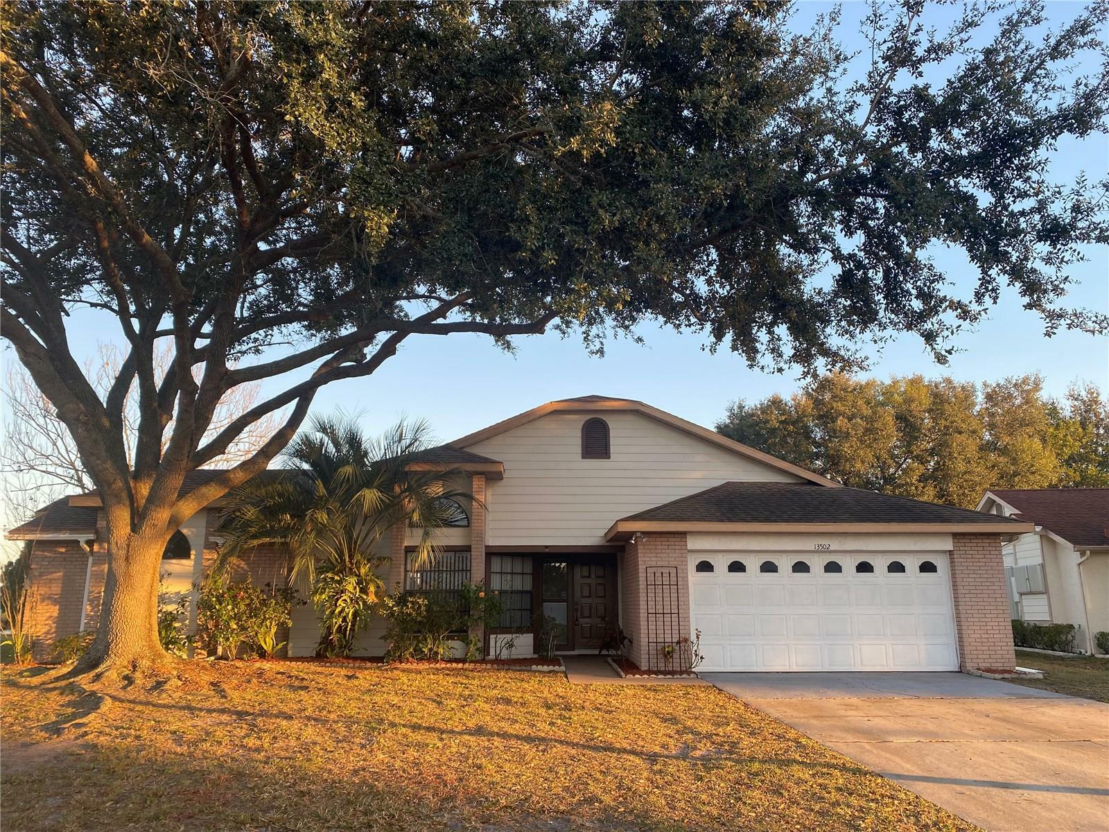 Property Photo:  13502 Texas Woods Circle  FL 32824 