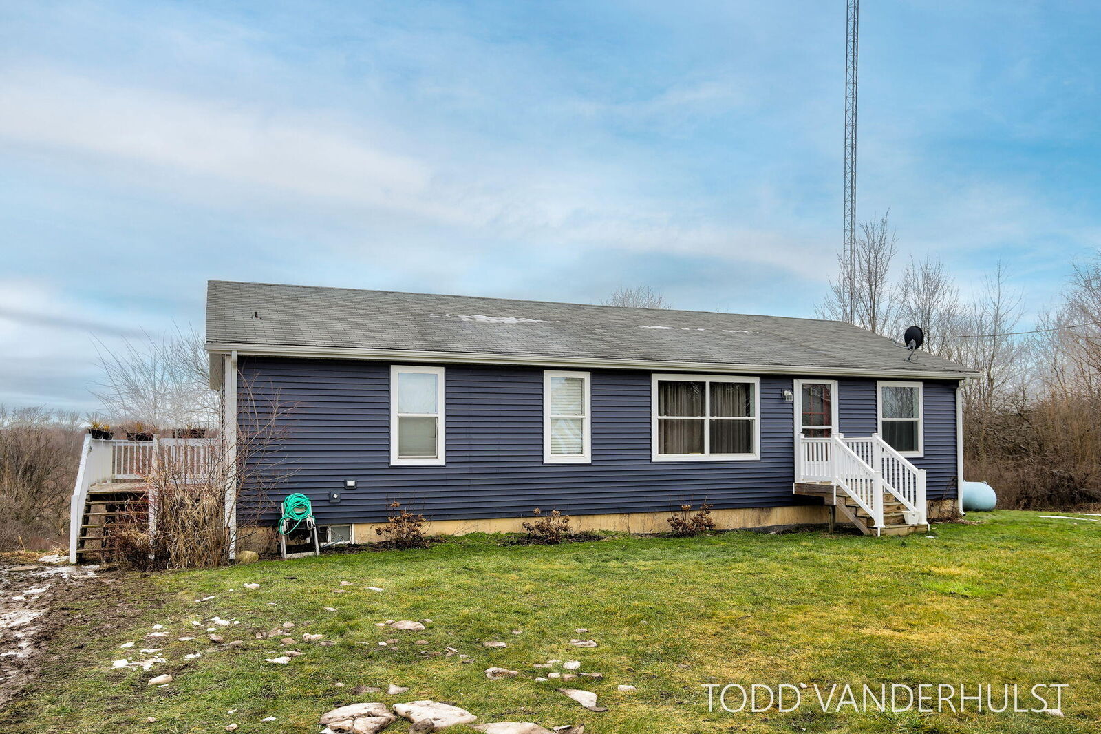 Property Photo: 1828 Crystal Lane MI 49010