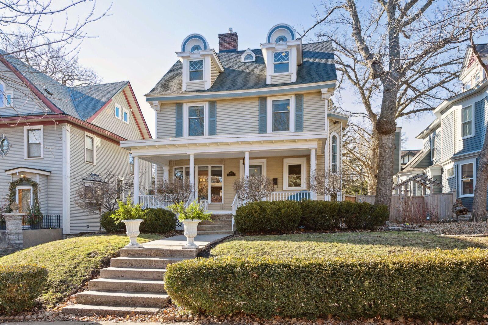 Property Photo:  1908 Fremont Avenue S  MN 55403 