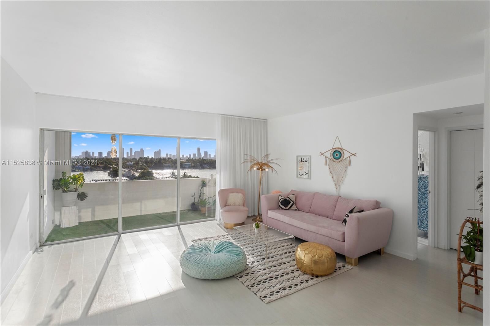 Property Photo:  3 Island Ave 07E  FL 33139 