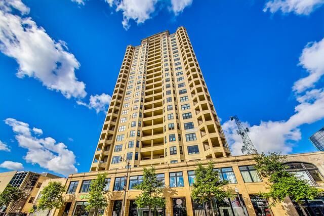 Property Photo:  1464 S Michigan Avenue 707  IL 60605 