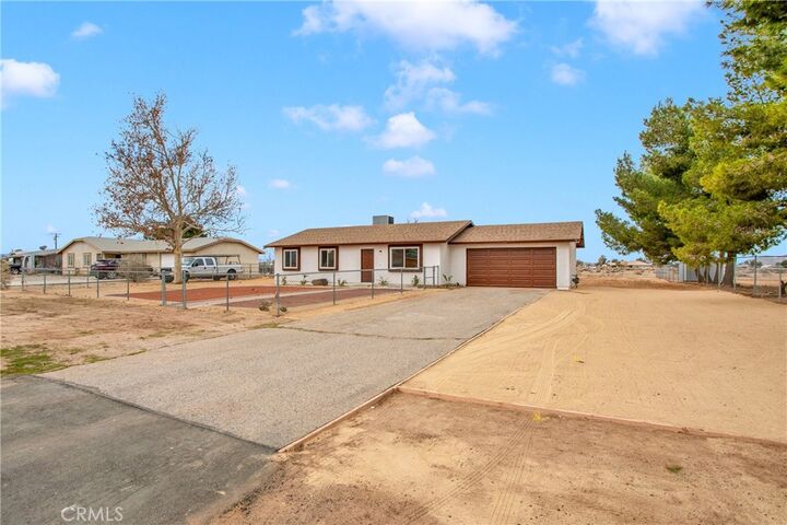Property Photo: 15078 Quinnault Road CA 92307