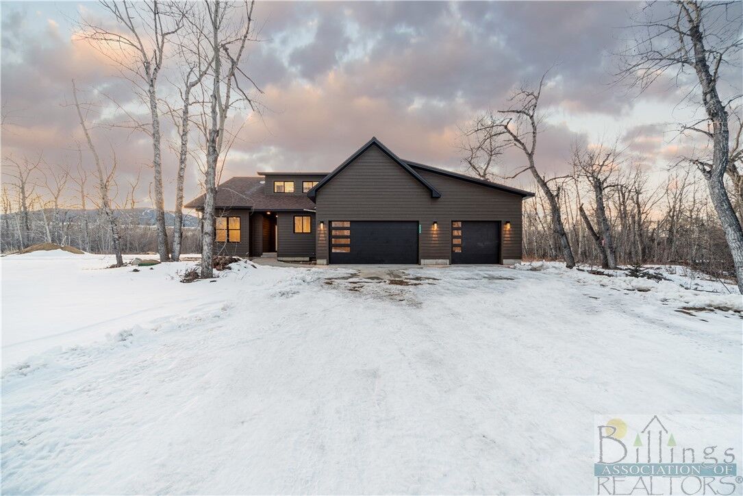 Property Photo: 2433 Woodlands Drive MT 59068