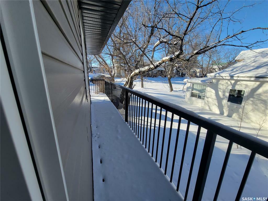 Property Photo:  628 Saskatchewan Avenue A & B  SK S0L 1S0 