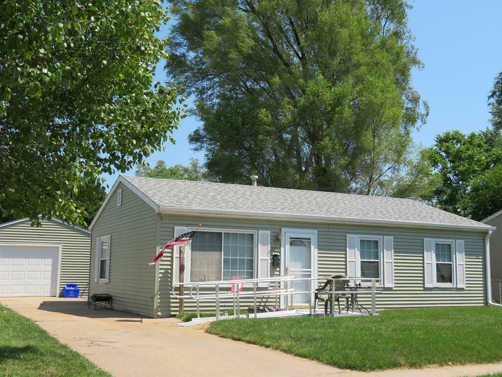 Property Photo:  1006 Hiatt  Street  IA 51510 