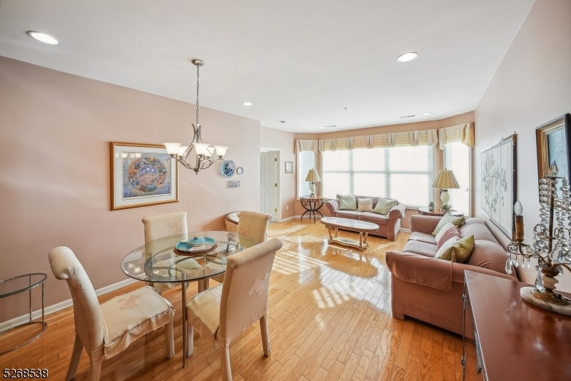 Property Photo:  4206 Pointe Gate Dr 4206  NJ 07039 