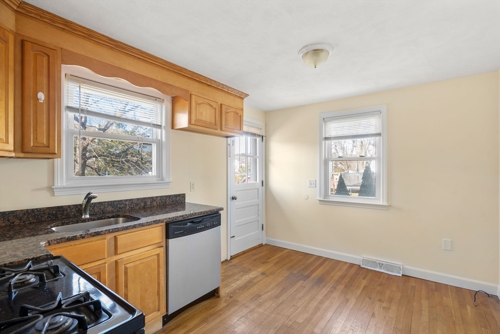 Property Photo:  19 Moreland Ave 19  MA 02026 